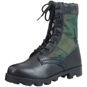 Bottes Militaires Russes Forêt Dense