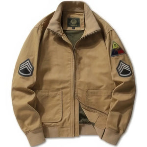Veste Militaire avec Écusson