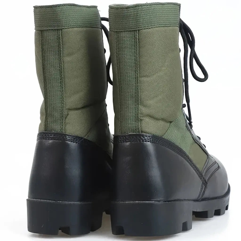 Bottes de Militaires Russes